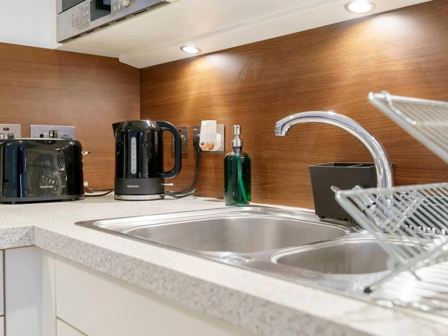 Apartment Pass The Keys Cathedral Quarter City Centre Walk Everywhere Belfast